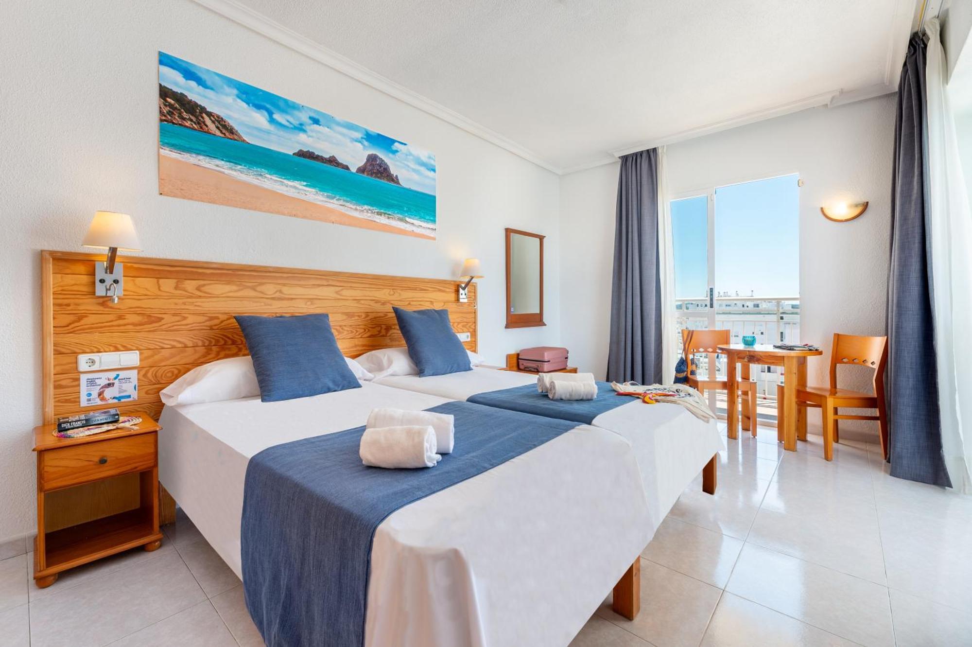 Aparthotel Vibra Sanan - Adults Only Sant Antoni de Portmany Екстериор снимка